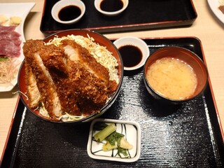 明治亭 - ソースかつ丼