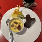 百坊 - デザートがプレートで付くって‼️