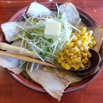 ラーメン むてっぽう - 味噌チャーシュー＋バターコーン