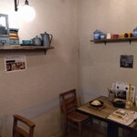 RUNNY CHEESE - Interior of RUNNY CHEESE