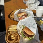 BURGER きみどり - 