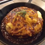 RUNNY CHEESE - Food Temptation! Creamy Cheese Omurice Hamburg Steak
