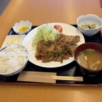 つくしんぼ - 幸せな生姜焼き定食を！