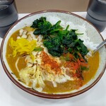 麺処 盛盛 - 唐辛子投入！