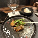 鳥さと - スペシャリテ 手羽先焼き