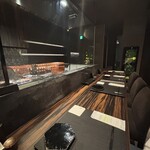 鳥さと - 内観　カウンター席