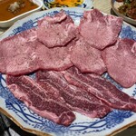 焼肉・ホルモン 踊ル - 