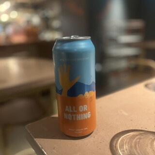 Common cafe&music bar lounge_1