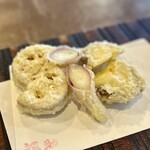 福助 - 本日の魚の天せいろは、野菜天も付いてきます