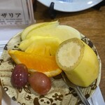 喫茶 アザリア - フルーツ５種盛り♡