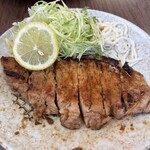 ひかり食堂 - どうですかぁ…美味そうでしょ