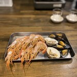 えびと馬肉と日本酒 - 