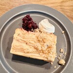 CLISP - りんごのケーキ