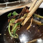 ジンギスカンOthello - 【2025.12.8(月)】野菜にタレを付けた