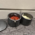 ジンギスカンOthello - 【2025.12.8(月)】テーブルにある調味料