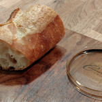 コンヴィヴィアリテ・イチノセ - パン