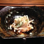 神楽坂 石かわ - 先付け：湯引きした河豚とつくね芋を裏ごししたあん肝で