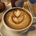 JUNE COFFEE 大阪店 - ラテアート