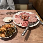 焼肉ジンギスカン ひぐま屋 三軒茶屋店 - 