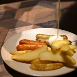 釜焼きピッツァとイタリアン食べ放題 チーズミート - 