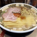 すごい煮干ラーメン 凪 - すごい煮干しラーメン(870円) 大盛・合わせ味・麺やわ