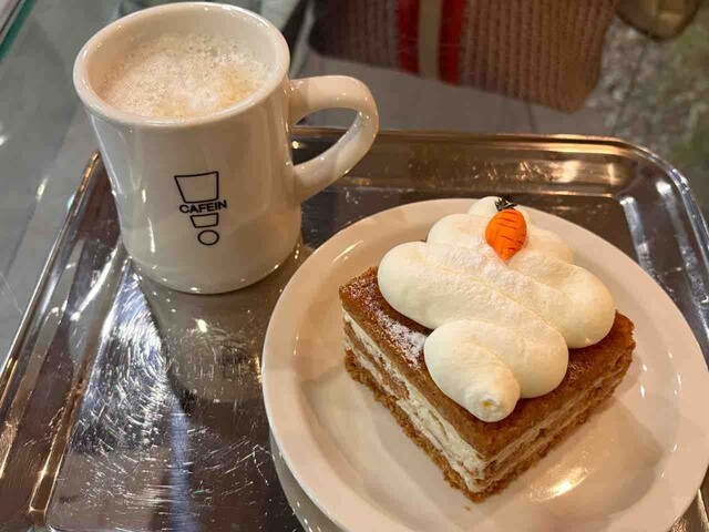 CAFE iN （カフェ イン） - 東新宿/カフェ | 食べログ