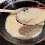 横浜家系ラーメン 龍馬家 - 白米をドボンして雑炊に。これがまた罪の味…！