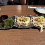 沖縄酒場 あしびなー - 海ぶどう　島トウフ　ミミガー