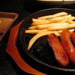 酒菜蔵 いち - ソーセージとポテト