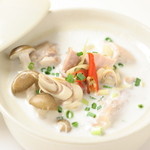 JASMINE THAI - 鶏肉のココナッツスープ【トムカーガイ】