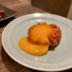 和牛ホルモン一頭買い うしはち - 黒毛和牛の霜降り生ユッケ