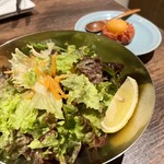 和牛ホルモン一頭買い うしはち 五反田 - うしはちグリーンサラダ