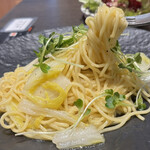 バル・パサポルテ - 