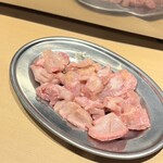 新宿焼肉芝浦ホルモン - のどがしら