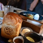 食器と喫茶 岩﨑珈琲店 - 