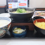 吉野家 - 牛肉玉ラーメン鍋膳（とんこつ）
