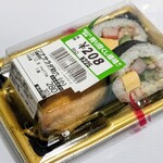 ピアゴ ラ フーズコア - 料理写真:ツナサラダ助六(小)280円