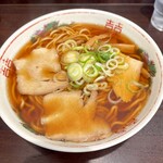 まるかいラーメン - 醤油ラーメンの中