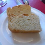 カーザ ドルチェ カーザ - 自家製パン（フォカッチャ）