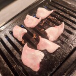 手作りホルモン焼　ぶたさま - ナンコツ