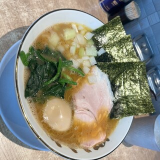 ラーメン 野良裏家_0