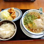 定食・中華そば 万ぷく食堂 - 