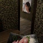 秘伝手羽先唐揚げと地鶏 焼き鳥 和個室 居酒屋 鳥心 - 