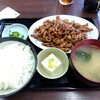 食堂 いしん