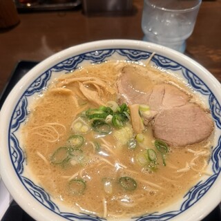 博多麺房 赤のれん_1