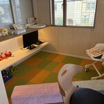 RAKURA COFFEE - 隣にはベビールーム