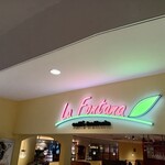 ラ フォンターナ - 店頭