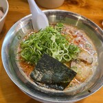 らーめん 麺虎 - ゴマラーメン