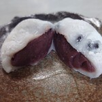 虎ノ門 岡埜榮泉 - 餡子がぎっしり