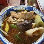 こくや - 肉つゆを混ぜると結構な量の具材が隠れてました